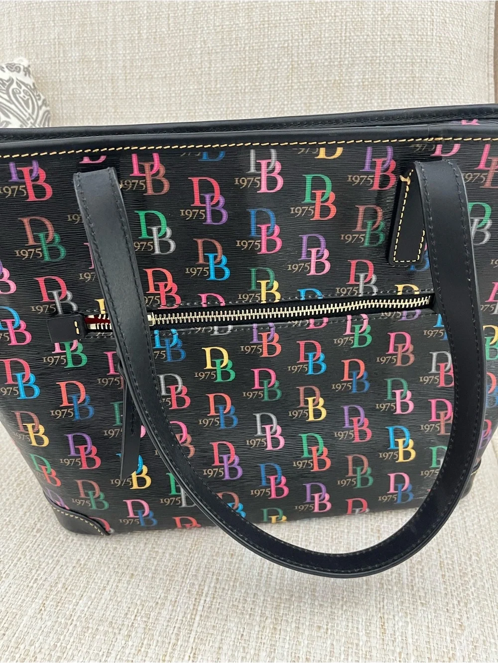 Dooney & Bourke Tote Multicolor DB Print